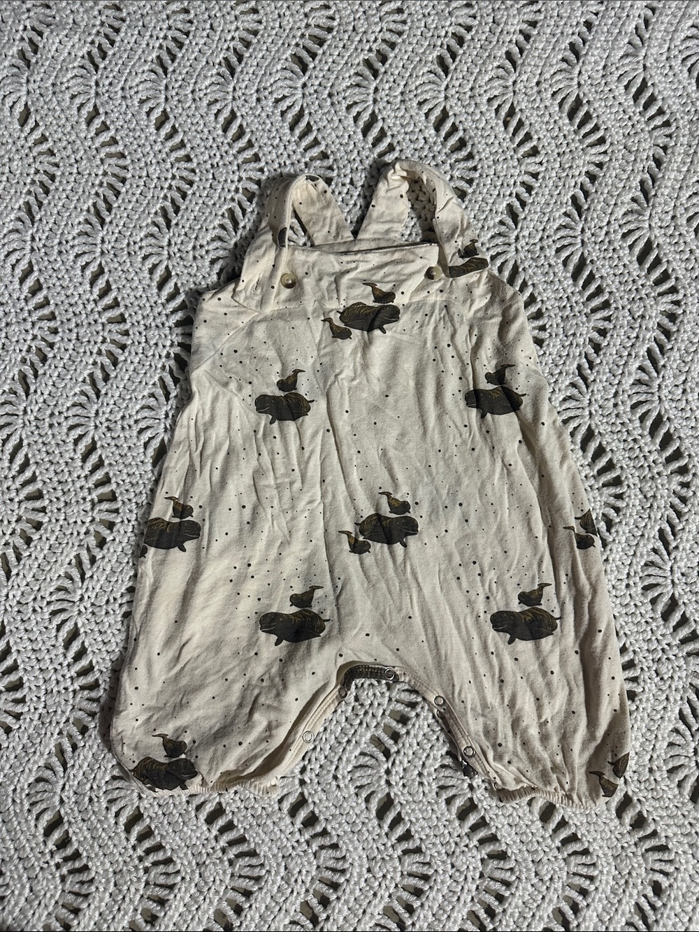kate quinn Neutral Whale-Print Romper Overa